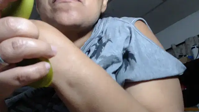 adrixxx38 online show from February 2026 06:32:02 AM