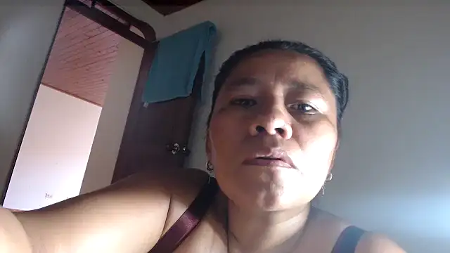 adrixxx38 online show from June 2026 04:34:02 PM