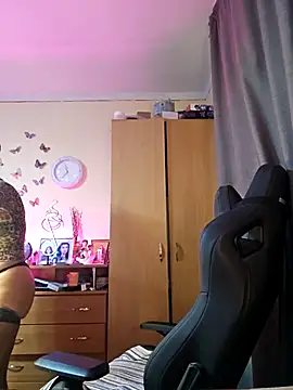 Hotangel75 online show from September 2025 08:38:01 AM