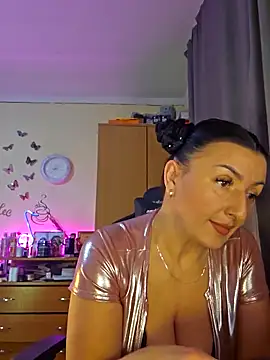 Hotangel75 online show from February 2026 06:22:02 PM