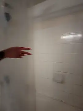 HollyTattoo online show from September 2025 11:47:02 AM