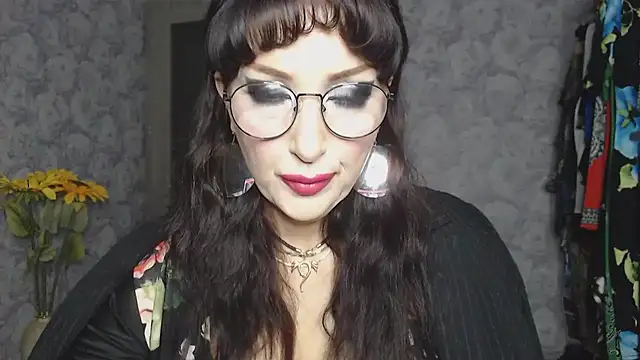 Aziza1 online show from October 2025 02:41:01 PM