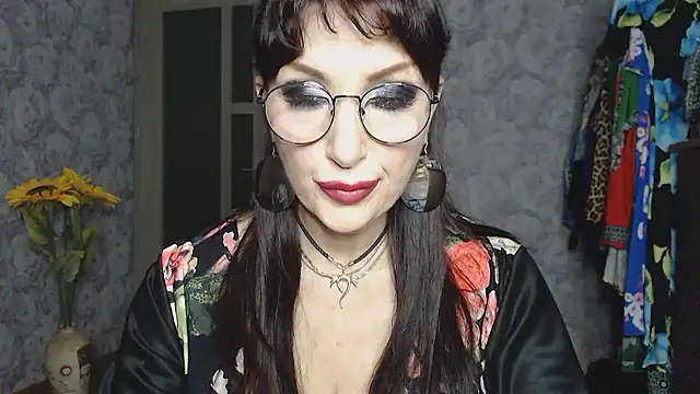 Aziza1 online show from January 2026 11:09:01 PM