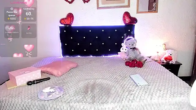 Snapshot of Silver_Lovee chatting on March 2025 08:01:02 PM Silver Lovee online show from March 2025 08:01:02 PM