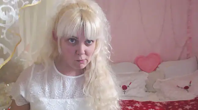 SunnySylvia online show from January 2025 04:06:01 PM