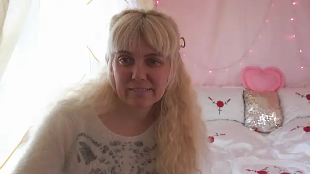 SunnySylvia online show from March 2026 09:03:02 AM