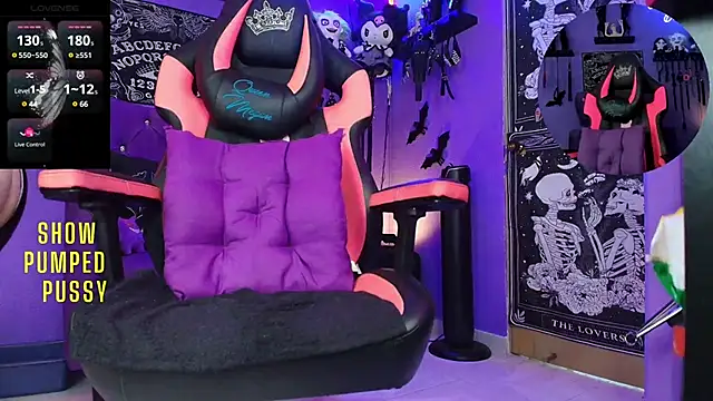 Snapshot of fetishkinkymeganx chatting on March 2025 04:43:02 PM fetishkinkymeganx online show from March 2025 04:43:02 PM