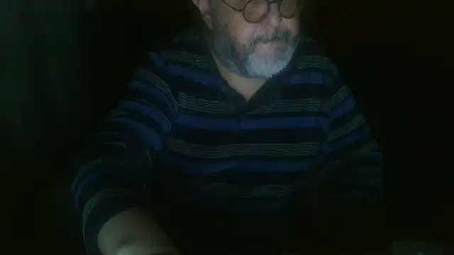 Snapshot of Koldo70 chatting on May 2026 10:39:02 PM Koldo70 online show from May 2026 10:39:02 PM