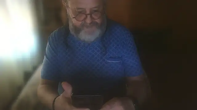 Snapshot of Koldo70 chatting on June 2026 02:08:02 PM Koldo70 online show from June 2026 02:08:02 PM