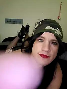 Snapshot of MaddyC6992 chatting on January 2025 12:04:02 PM MaddyC6992 online show from January 2025 12:04:02 PM