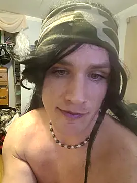 Snapshot of MaddyC6992 chatting on December 2025 08:10:01 AM MaddyC6992 online show from December 2025 08:10:01 AM