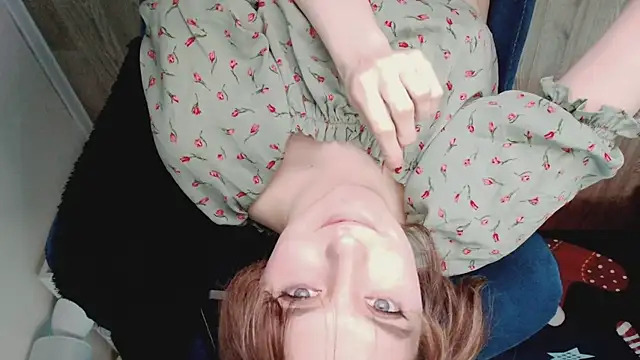 CranberryHot online show from March 2026 05:57:01 AM