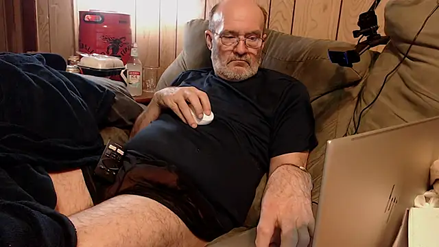 snickers1 online show from December 2025 09:40:01 AM