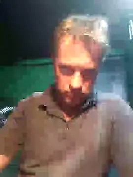 Snapshot of Alvaro2017 chatting on February 2025 02:22:02 AM Alvaro2017 online show from February 2025 02:22:02 AM