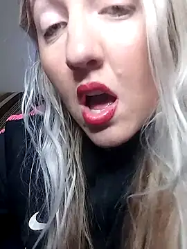 Snapshot of Mllesha74000 chatting on February 2025 04:30:02 PM Mllesha74000 online show from February 2025 04:30:02 PM