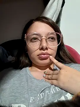 linda-schmidt online show from October 2025 02:09:02 AM