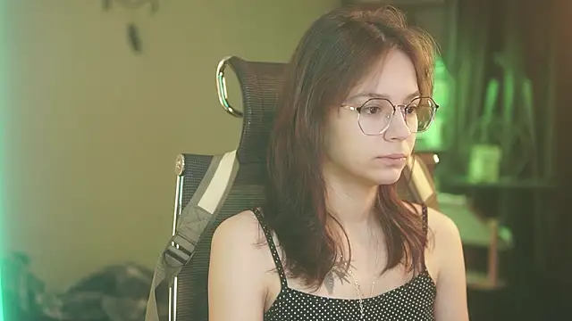 alyssa sweet online show from February 2026 04:44:02 AM