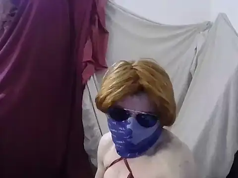 CeDelicja online show from October 2025 09:27:01 PM