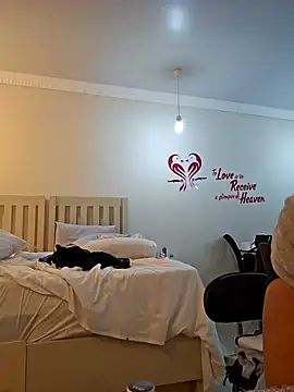 Snapshot of DirtySnowball69 chatting on January 2025 06:28:02 PM DirtySnowball69 online show from January 2025 06:28:02 PM