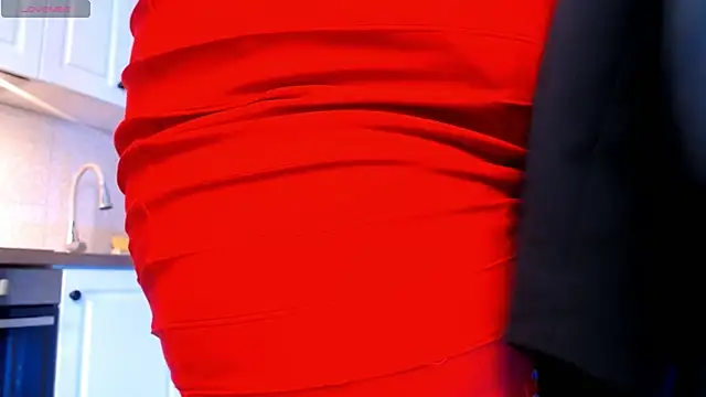 Snapshot of HotTiffani chatting on February 2025 08:52:02 AM HotTiffani online show from February 2025 08:52:02 AM