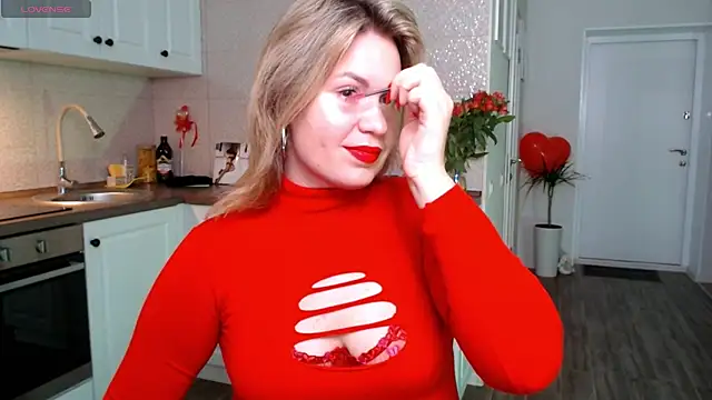 Snapshot of HotTiffani chatting on March 2025 10:20:02 AM HotTiffani online show from March 2025 10:20:02 AM