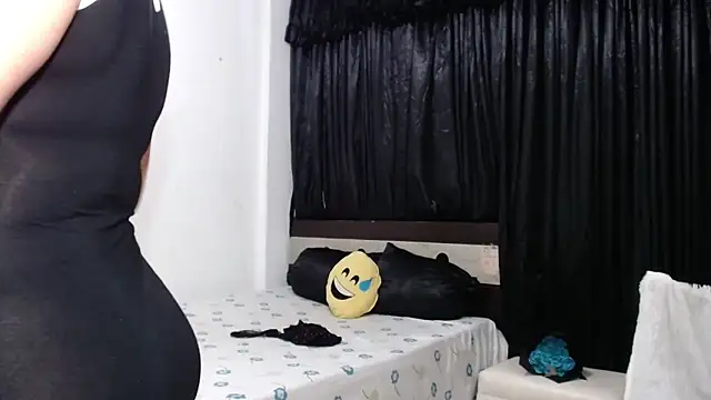 venuz mendoza20 online show from March 2026 01:04:01 PM