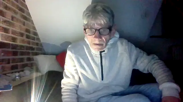 Snapshot of InMeinenMund chatting on October 2025 09:34:02 PM InMeinenMund online show from October 2025 09:34:02 PM