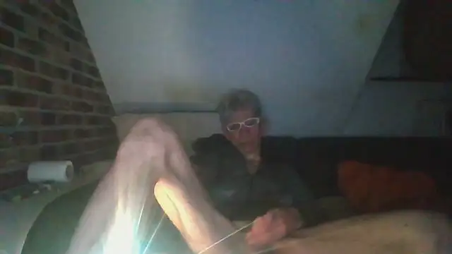 Snapshot of InMeinenMund chatting on October 2025 08:31:01 PM InMeinenMund online show from October 2025 08:31:01 PM