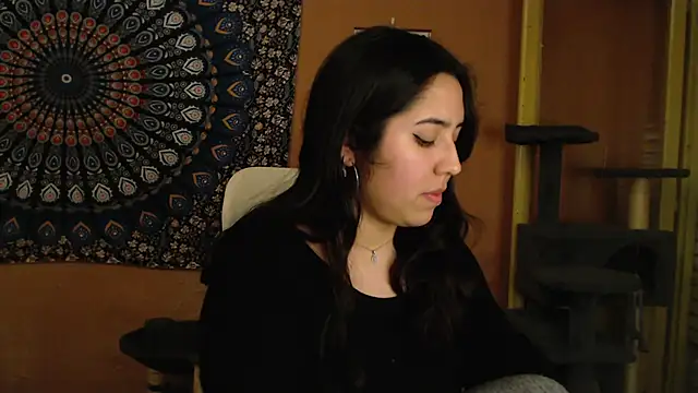 Snapshot of IntimateTales chatting on December 2024 01:36:01 AM IntimateTales online show from December 2024 01:36:01 AM