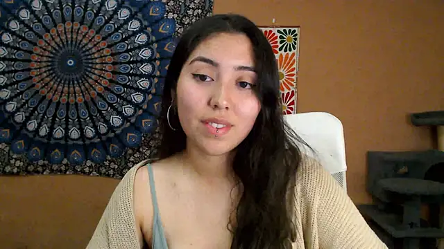 IntimateTales online show from November 2025 06:41:02 PM