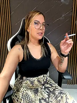 Snapshot of KellyBrooklyn_ chatting on September 2025 09:48:02 PM KellyBrooklyn online show from September 2025 09:48:02 PM