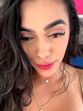 Snapshot of emma_andrew1 chatting on October 2025 10:07:02 PM emma andrew1 online show from October 2025 10:07:02 PM