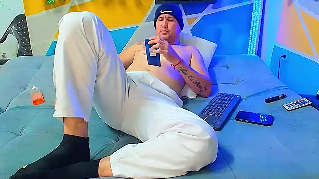 xavier 1988 online show from October 2025 05:25:01 PM