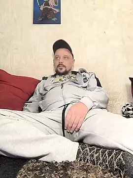 Snapshot of DanielOhCool chatting on December 2024 01:44:02 PM DanielOhCool online show from December 2024 01:44:02 PM