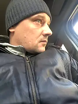 Snapshot of DanielOhCool chatting on January 2025 11:15:01 AM DanielOhCool online show from January 2025 11:15:01 AM