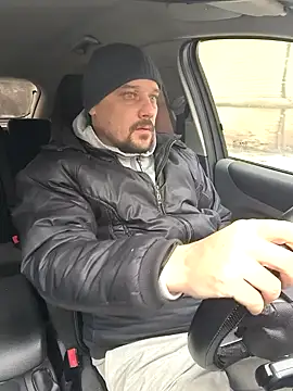 Snapshot of DanielOhCool chatting on February 2025 10:59:01 AM DanielOhCool online show from February 2025 10:59:01 AM