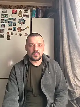 Snapshot of DanielOhCool chatting on February 2025 07:34:01 AM DanielOhCool online show from February 2025 07:34:01 AM