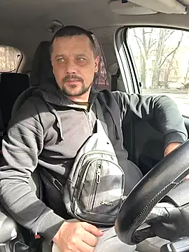 Snapshot of DanielOhCool chatting on March 2025 08:10:01 AM DanielOhCool online show from March 2025 08:10:01 AM