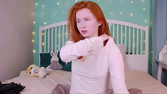 GingerArin online show from March 2025 02:44:02 PM