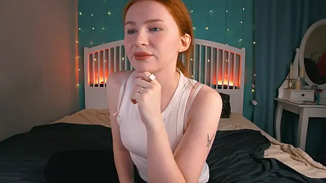 GingerArin online show from November 2025 01:01:01 PM