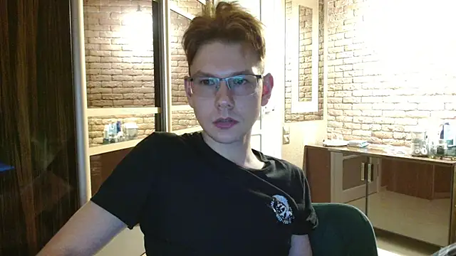 Snapshot of newcomer_2021 chatting on November 2025 08:09:02 PM newcomer 2021 online show from November 2025 08:09:02 PM