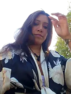 Snapshot of DORYY chatting on November 2025 08:52:02 PM DORYY online show from November 2025 08:52:02 PM