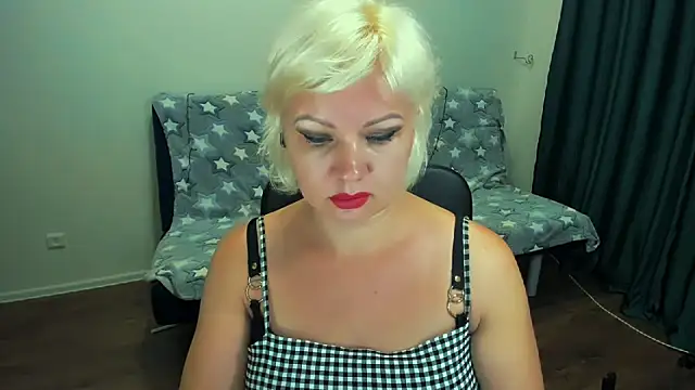 Angelaroberti3 online show from September 2025 05:06:01 PM