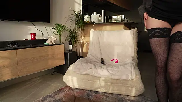 ibiddi online show from November 2025 01:13:01 PM