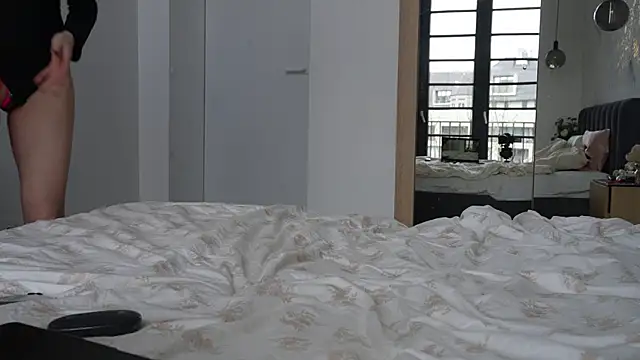 ibiddi online show from April 2026 01:01:01 PM