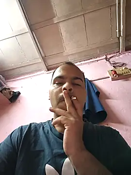 Vickyrajput009 online show from March 2026 12:30:02 PM