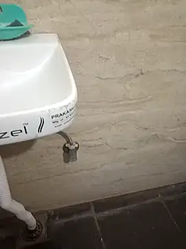 coolrocky346 online show from February 2025 01:51:01 AM