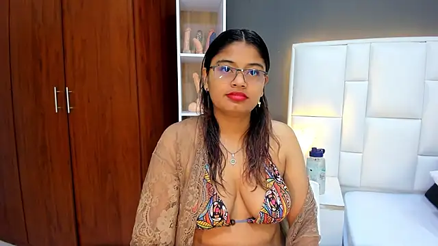 yeral2017 online show from December 2025 02:02:02 PM