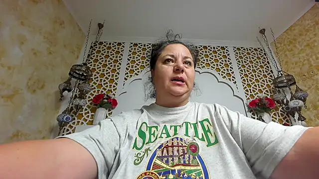 AleshaArabian online show from December 2025 05:16:01 AM