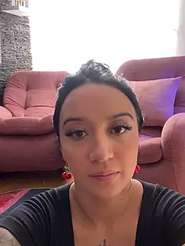 EmmyEvans1 online show from March 2025 07:43:02 PM